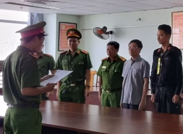 khoi to ong tran ky hinh nguyen cuc truong cuc dang kiem viet nam hinh 1