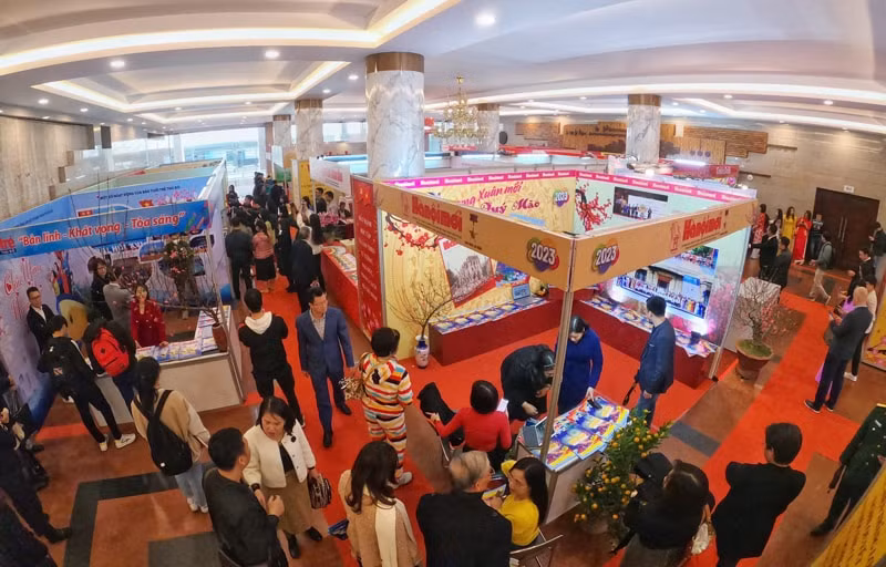 hoi bao xuan quy mao ha noi 2023 diem den y nghia cua nguoi lam bao thu do hinh 12