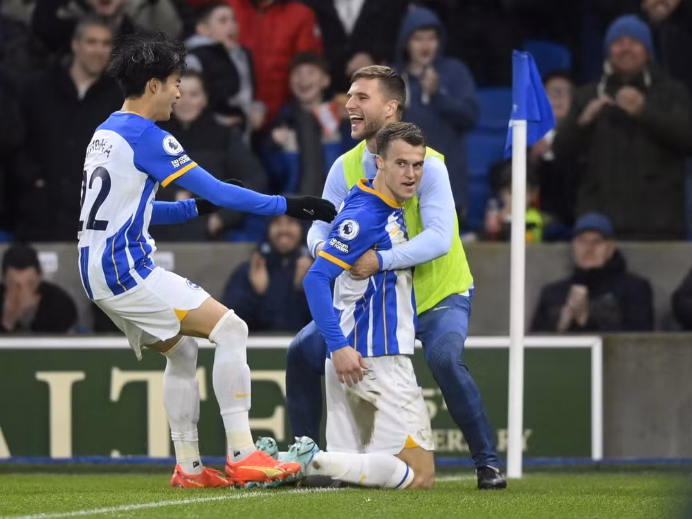 thang dam liverpool brighton chiem vi tri thu 7 bxh ngoai hang anh hinh 5
