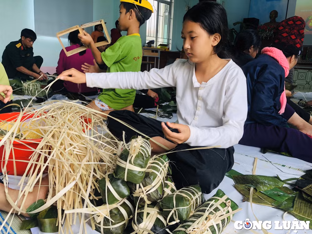 gia lai mang tet am cho tre em mo coi va nguoi gia neo don hinh 3