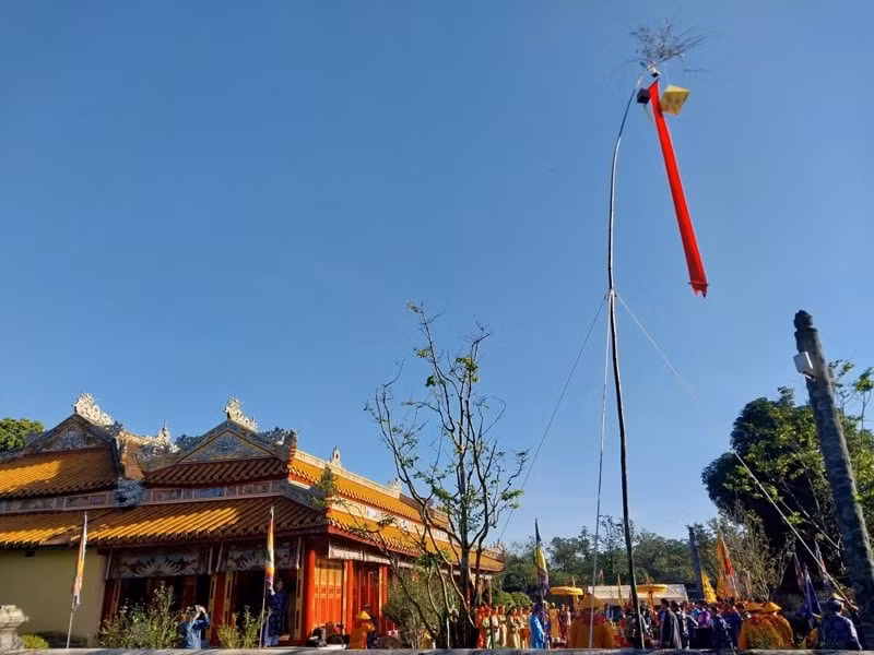 nghi le dung neu don tet trong hoang cung hue hinh 1