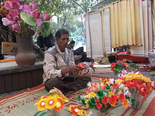 hap dan voi chuong trinh tet hue nam 2023 hinh 2