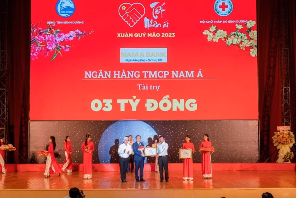 tet hanh phuc 2023 long nguoi van am tet hanh phuc den nhung nguoi co hoan canh kho khan hinh 3