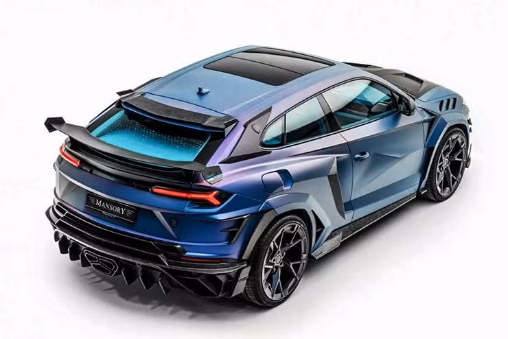 lamborghini urus duoc hang do mansory lot xac thanh xe hai cua hinh 6