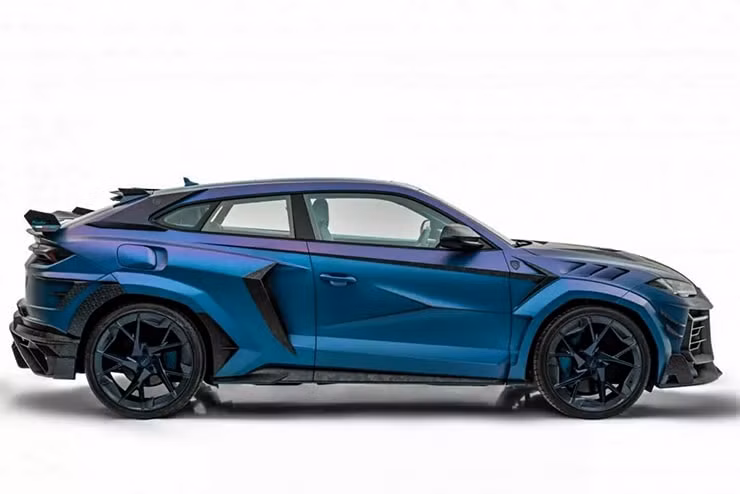 lamborghini urus duoc hang do mansory lot xac thanh xe hai cua hinh 7
