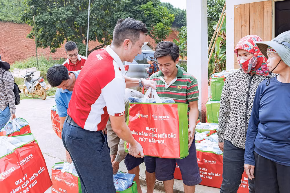mot nam gan ket va ho tro cong dong cua heineken viet nam hinh 3