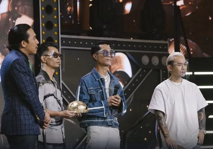 tap 3 rap viet mua 2 lien tuc xuat hien nhung bat ngo danh cho ban giam khao hinh 3