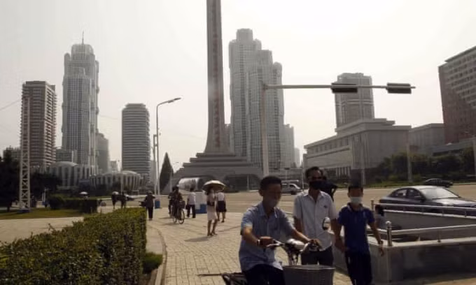 Các nhà quan sát Triều Tiên tin rằng tình trạng tồi tệ hơn đang xảy ra đồng thời với một cuộc đàn áp của chế độ Bình Nhưỡng. (Nguồn: Jon Chol Jin / AP Photo).