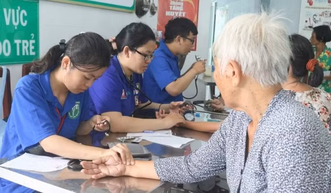 Nhóm ngành chăm sóc sức khỏe thường có chi phí đào tạo cao hơn nhiều ngành đào tạo khác.