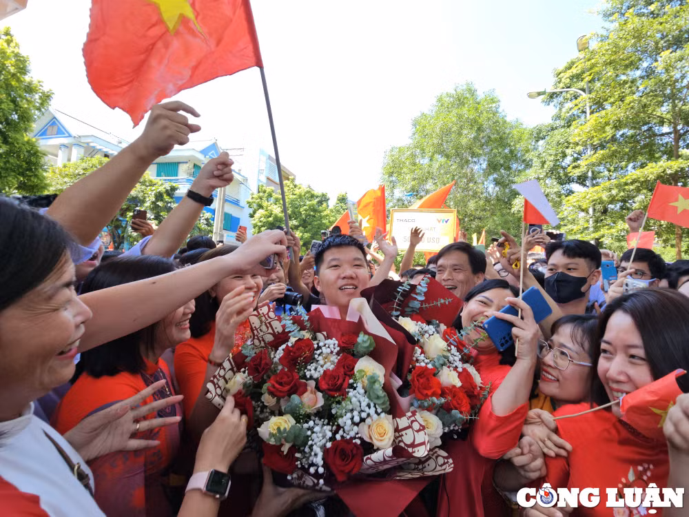thanh hoa truong thpt ham rong chao don nha vo dich olympia 2023 hinh 6