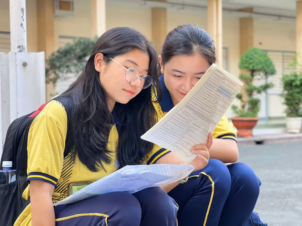 Theo quy chế thi tốt nghiệp THPT mới ban hành, Bộ Giáo dục và Đào tạo quy định rõ các trường hợp đặc biệt được miễn tất cả các bài thi.