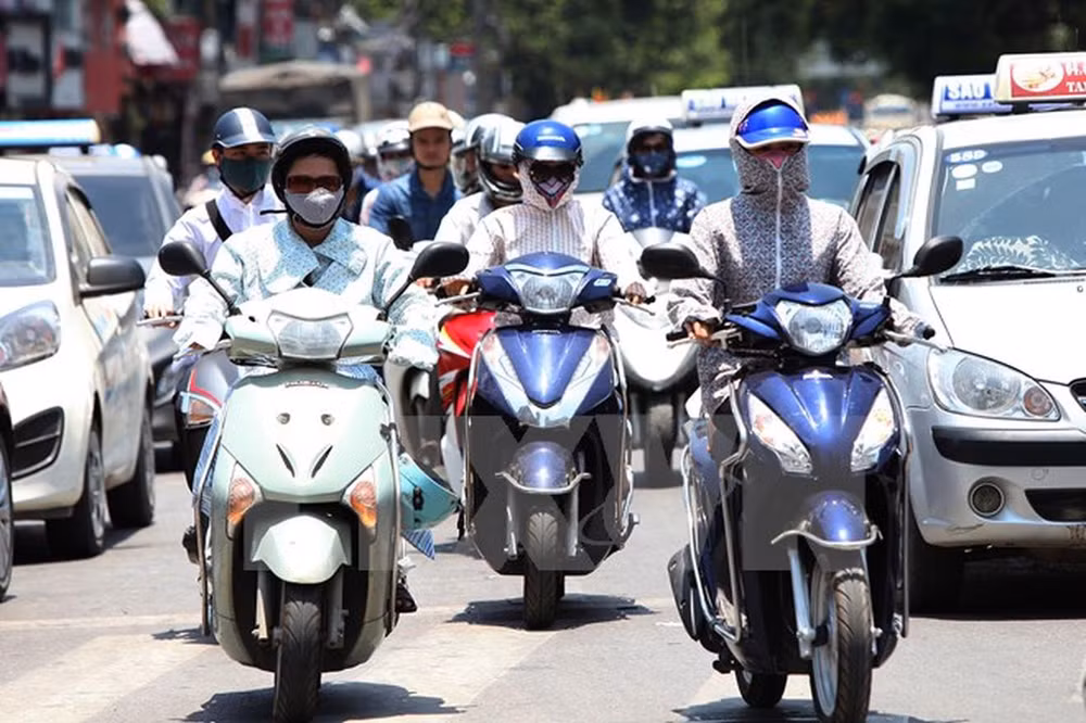 ttxvn_20150601_nangnong.jpg