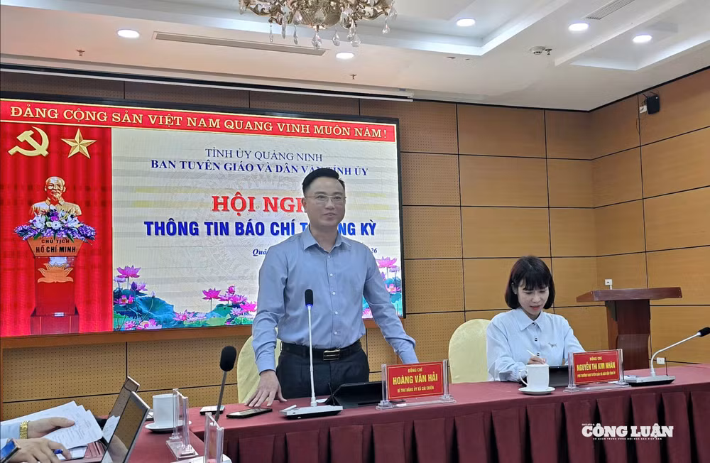 1-xa-dao-cai-chien-danh-thuc-nang-cong-chua.jpg