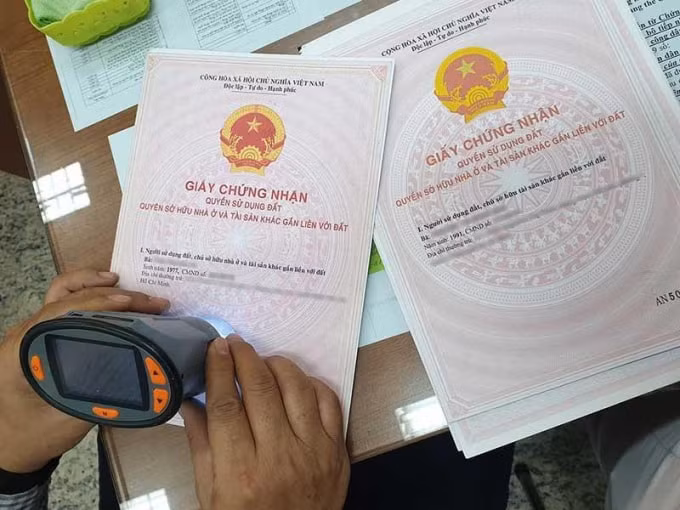 Từ ngày 8/2/2021, sẽ có quy định mới theo Nghị định 148/NĐ-CP về việc cấp sổ đỏ (Ảnh minh họa)