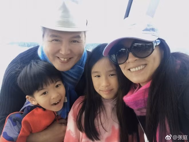 Hiện tại Lâm Thoại Dương và vợ đang hoạt động kinh doanh với số tiền kiếm được rất lớn.