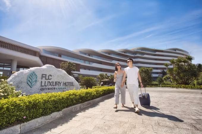 Chuỗi khách sạn FLC Luxury Hotel là thương hiệu thuộc FLC Hotels & Resorts Kiến trúc độc đáo hướng biển xanh