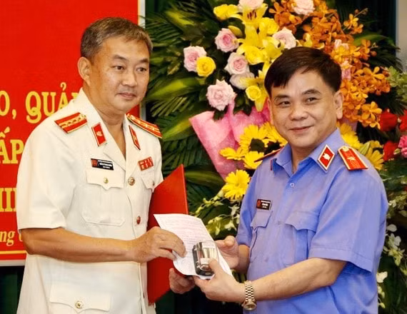 Ông Quách Thanh Giang (nguyên Viện trưởng Viện KSND huyện Bình Chánh, TPHCM) được điều động, bổ nhiệm giữ chức vụ Viện trưởng Viện KSND TP. Thủ Đức.