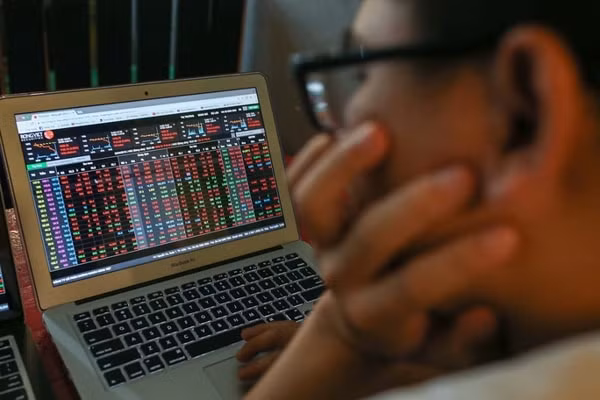 VN-Index có thể sẽ lùi về 1.070 điểm sau đó sẽ hồi phục
