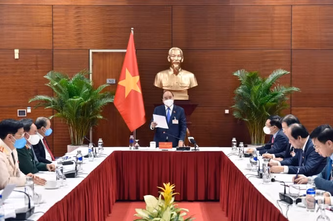 Toàn cảnh cuộc họp.