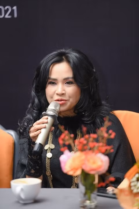 Thanh Lam chia sẻ về chuyện tình cảm.