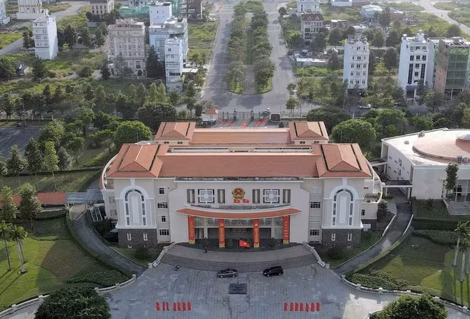Trụ sở UBND Q.2, nơi dự kiến tổ chức kỳ họp thứ nhất HĐND TP. Thủ Đức. Ảnh: thanhnien.vn