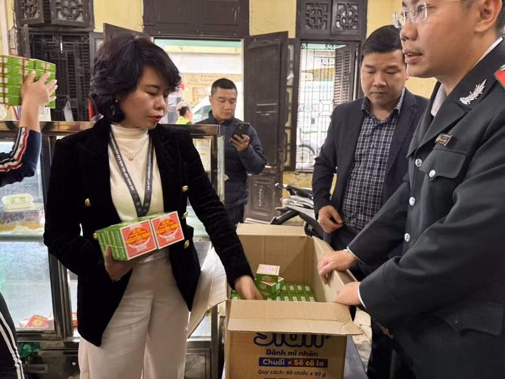 tam dung hoat dong co so banh com nguyen ninh vi khong dam bao attp hinh 1