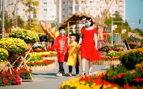 chi tiet 70 diem cho ban hoa tet at ty cua ha noi hinh 1