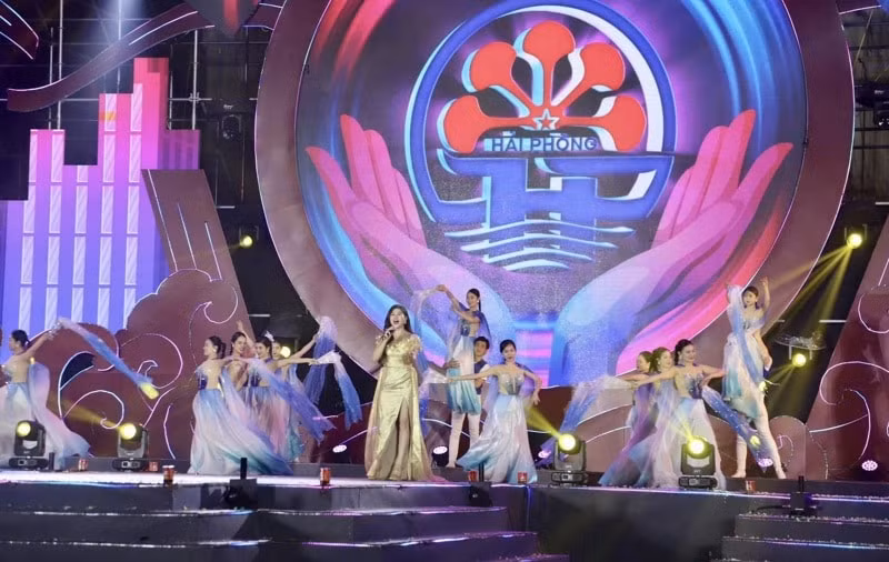 cong bo bieu tuong thanh pho hai phong hinh 1