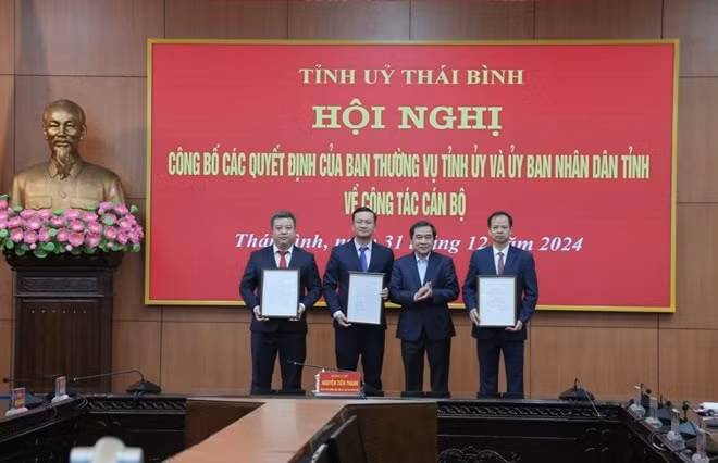 thai binh dieu dong bo nhiem loat can bo hinh 1