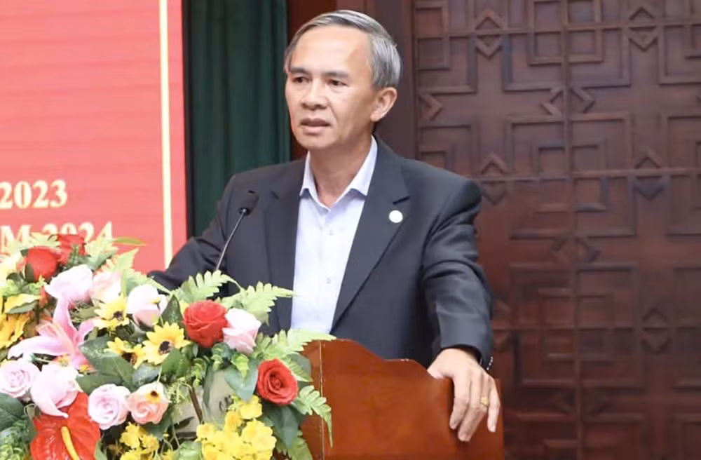 nhieu lanh dao cua tinh dak lak xin nghi huu truoc tuoi hinh 2