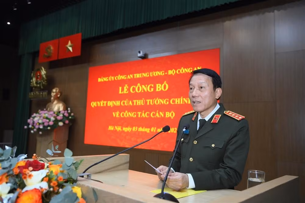 thieu tuong dang hong duc giu chuc thu truong bo cong an hinh 2