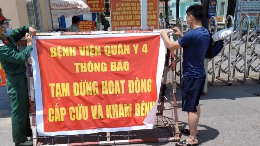 Bệnh viện Quân đoàn 4 thông báo tạm dừng hoạt động cấp cứu và khám bệnh. Ảnh: vov.vn