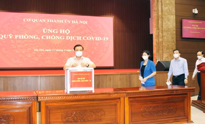 Hà Nội hưởng ứng 1.000 tỷ đồng mua vaccine phòng Covid-19 cho TP và ủng hộ Quỹ vaccine 100 tỷ đồng