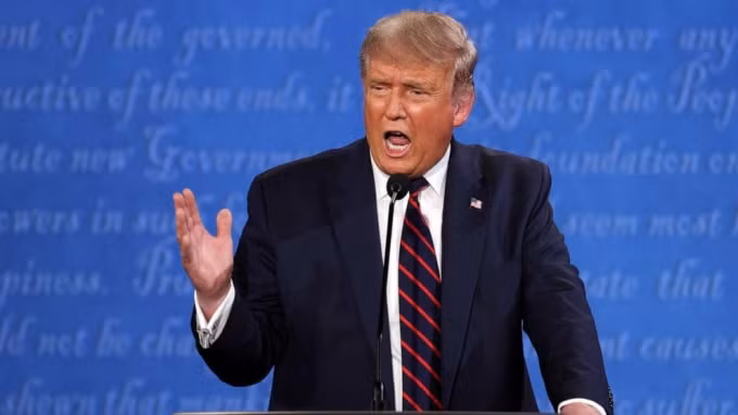 Ông Trump phát biểu tại đại hội Đảng Cộng hòa ở Bắc Carolina hôm thứ Bảy (5/6) - Ảnh: Reuters