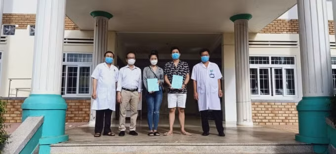 Sáng 8/6, 2 bệnh nhân 3237 và 3334 đã được xuất viện