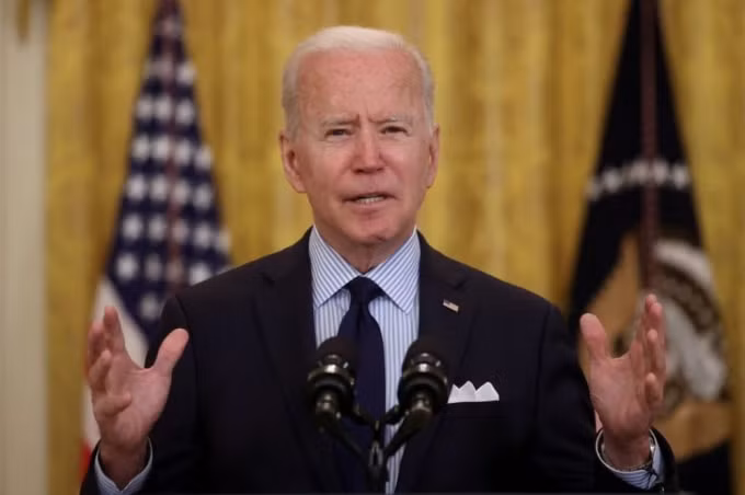 Tổng thống Joe Biden vừa ra sắc lệnh cấm đầu tư vào hàng chục công ty Trung Quốc có quan hệ với các lĩnh vực giám sát và công nghệ quốc phòng - Ảnh: Reuters