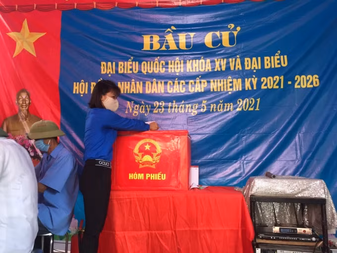 Kỳ họp thứ nhất của HĐND các cấp triệu tập chậm nhất sau 45 ngày kể từ ngày bầu cử.