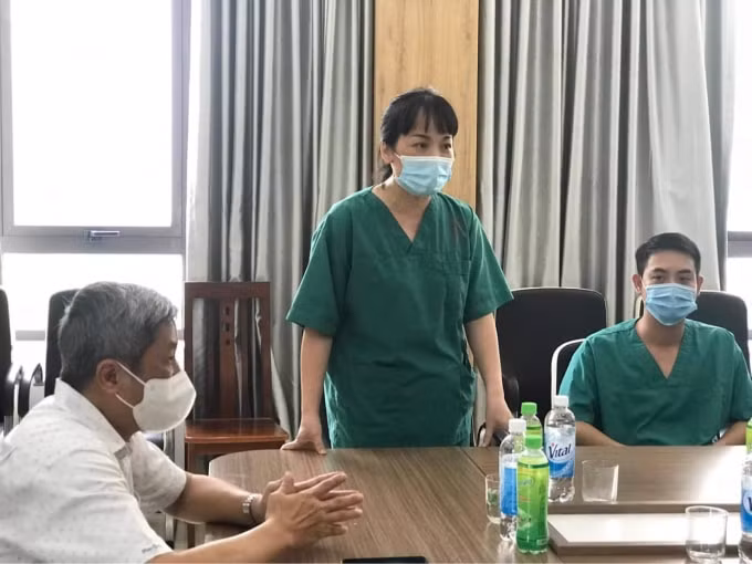 BSCKII. Nguyễn Thị Ngọc Điệp - Trưởng khoa Nhi, BV Việt Nam - Thuỵ Điển Uông Bí chia sẻ tại cuộc gặp mặt với Thứ trưởng Nguyễn Trường Sơn chiều ngày 31/5 (ảnh TL).