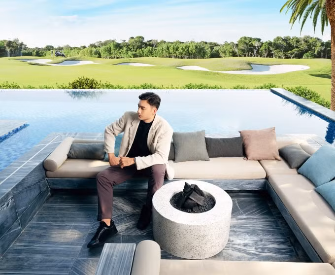 Thủ thành Đặng Văn Lâm ấn tượng với PGA Golf Villas ở nhiều ưu điểm như nằm trong lòng sân golf PGA sang trọng, khu vực khép kín, kề cận biển Phan Thiết và thừa hưởng nhiều tiện ích cao cấp khác ở xung quanh.