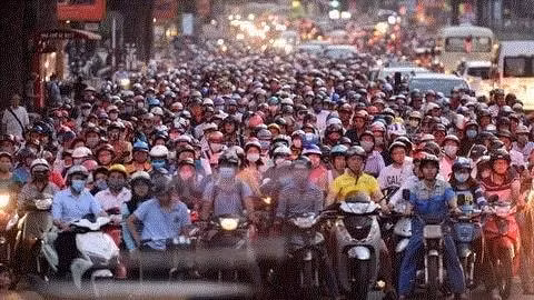 Mỗi năm, người Việt đi xe máy trung bình 7.800km.
