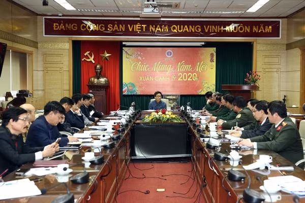 Phó Thủ tướng Vũ Đức Đam chủ trì cuộc họp Ban Chỉ đạo phòng, chống dịch, chiều 28/1. Ảnh: VGP