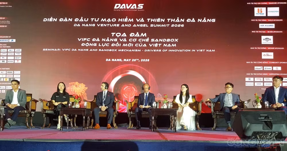 clo_br_davas-3.jpg