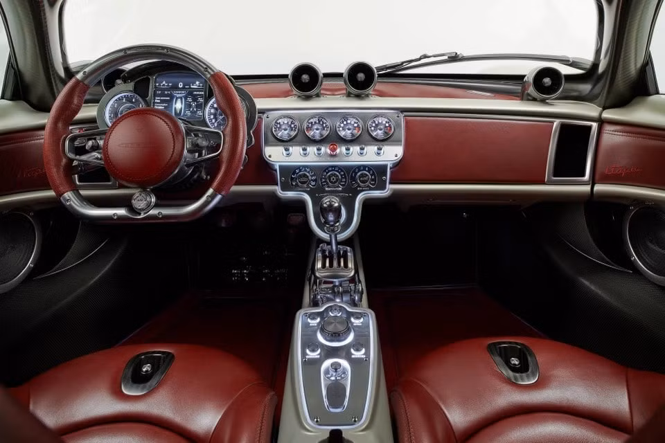 sieu xe pagani utopia so huu suc manh 852 ma luc chi san xuat 99 chiec hinh 14