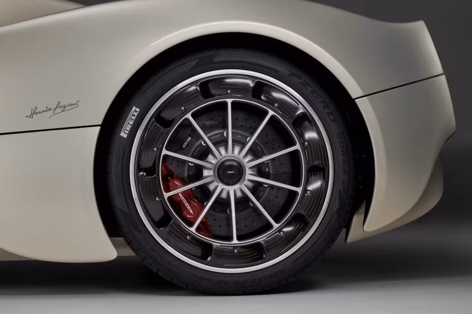 sieu xe pagani utopia so huu suc manh 852 ma luc chi san xuat 99 chiec hinh 12
