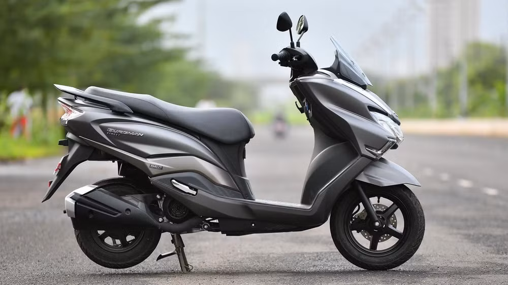 trieu hoi xe suzuki burgman street vi nguy co ro ri binh xang hinh 1