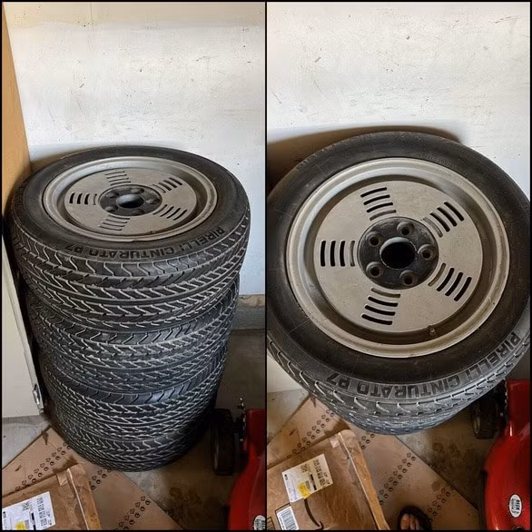 banh xe bmw m1 cu co gia gan bang chiec toyota corolla moi hinh 2