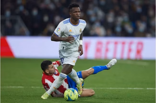 nhan dinh tran atletico vs real madrid 2h ngay 19 9 hinh 2