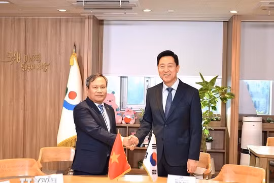 Hà Nội và Seoul thúc đẩy tăng cường hợp tác song phương chiến lược