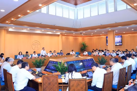 Hà Nội thu ngân sách hơn 529.000 tỷ đồng sau 8 tháng