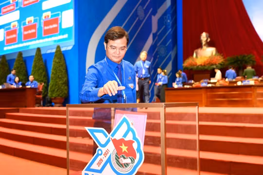 Đại hội Đoàn toàn quốc lần thứ XIII bầu 119 ủy viên Ban Chấp hành Trung ương Đoàn khóa mới